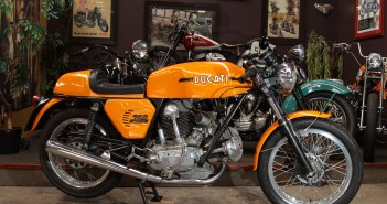 Ducati 750 Sport