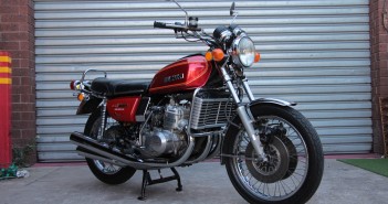 Antique Motorcycles: Suzuki GT 750