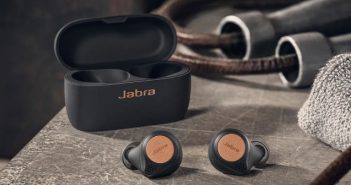 Get out and about with Jabra Elite Active 75t